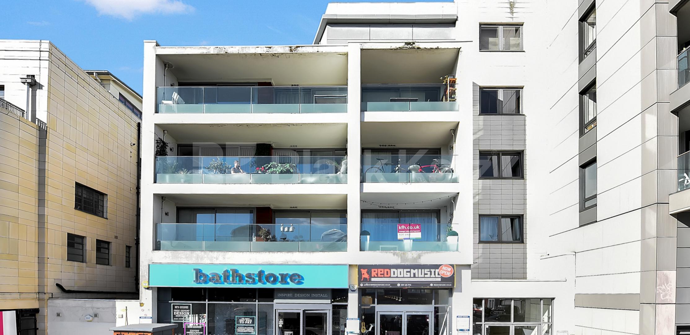 			LET, 2 Bedroom, 1 bath, 1 reception Apartment			 Qube Court. Balham Hill, Clapham South 